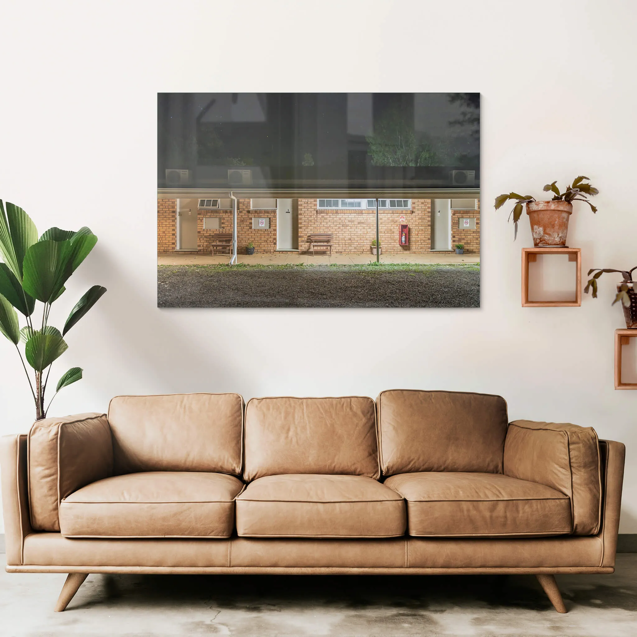 Poplars Inn | Hotel Motel 101