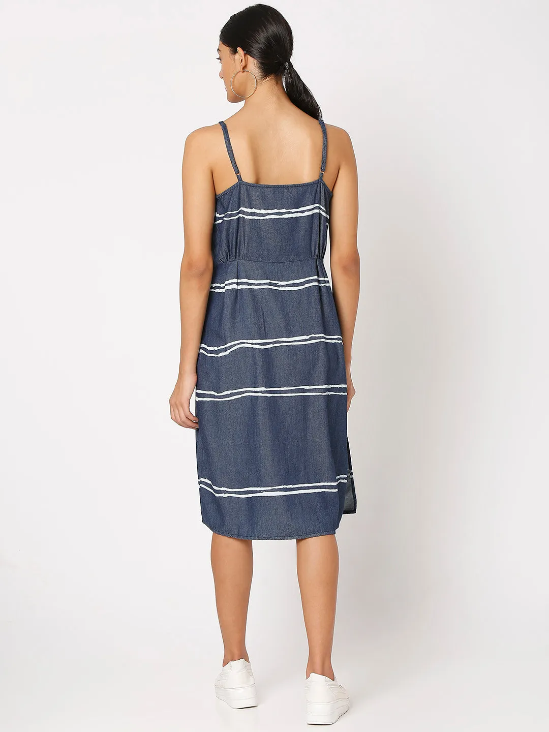 Spykar Women Mid Blue Cotton Sleeveless Knee Length Printed Dress